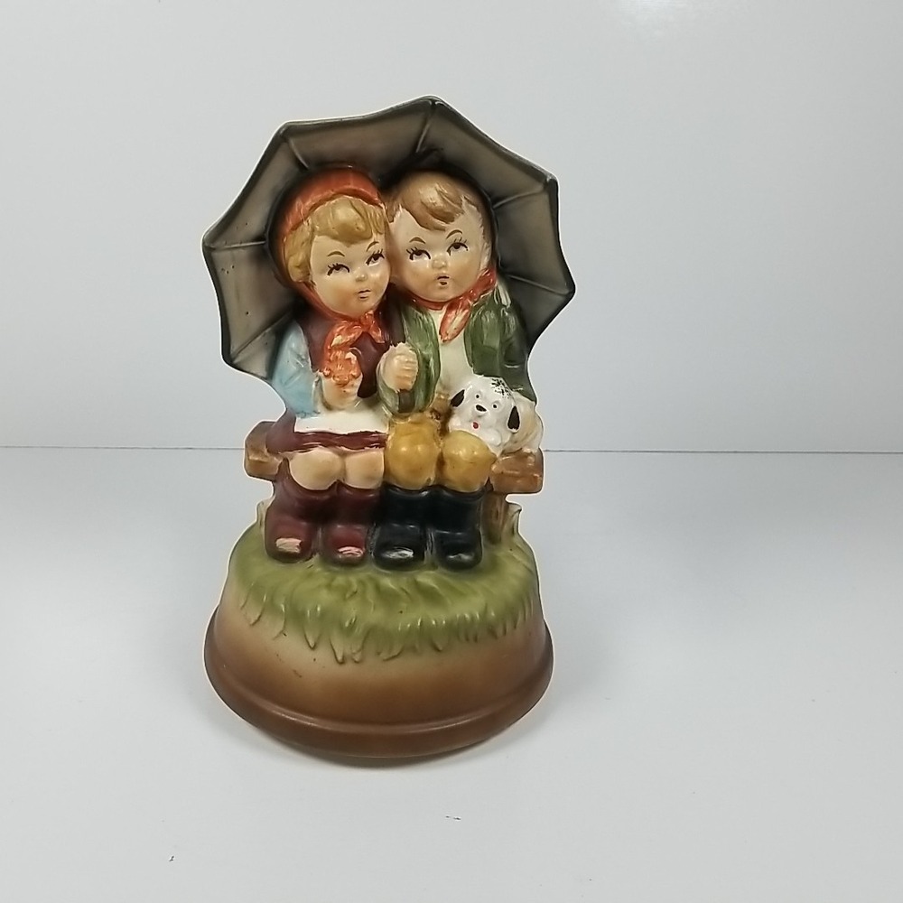 Vintage Hummel Style Music Box Boy And Girl Under Umbrella - Working